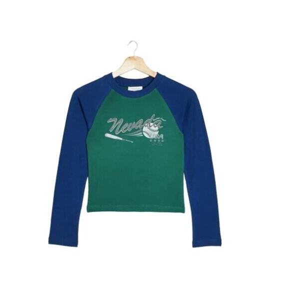 Topshop Women's Nevada Baseball Graphic Tee in Green Size 6-8 MSRP $30 - Picture 4 of 4